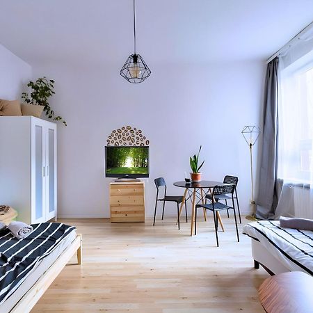 Oa - Apartament 50M Od Rynku - Old Market Square Apartment Wroclaw Luaran gambar